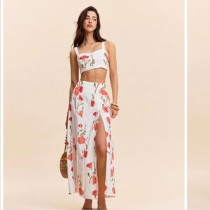Floral set. Crop top and high waisted skirt